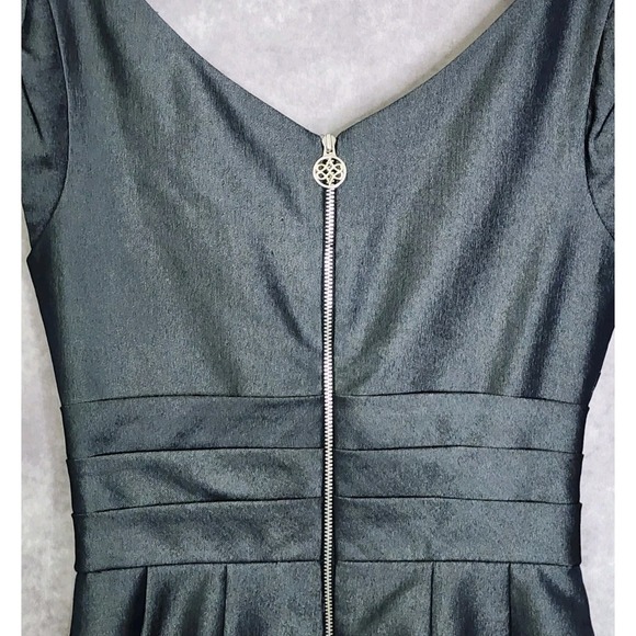 Antonio Melani Dress Size 0 Sheath Metallic Gray Pleated Cocktail Career - Picture 9 of 11